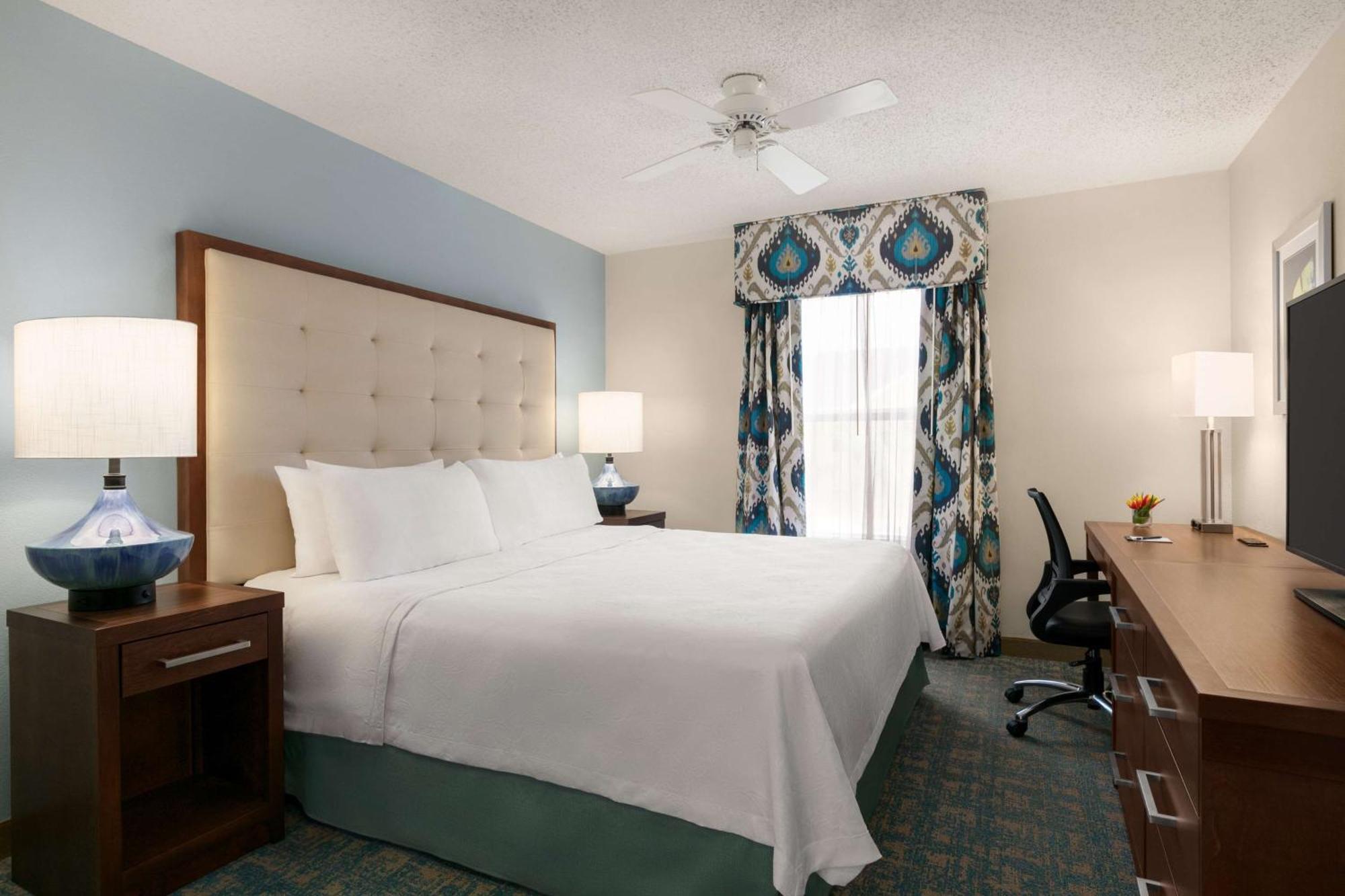 โฮมวูดสวีทบายฮิลตันฟอร์ตเมเยอร์ Hotel ฟอร์ตไมเยอร์ ภายนอก รูปภาพ